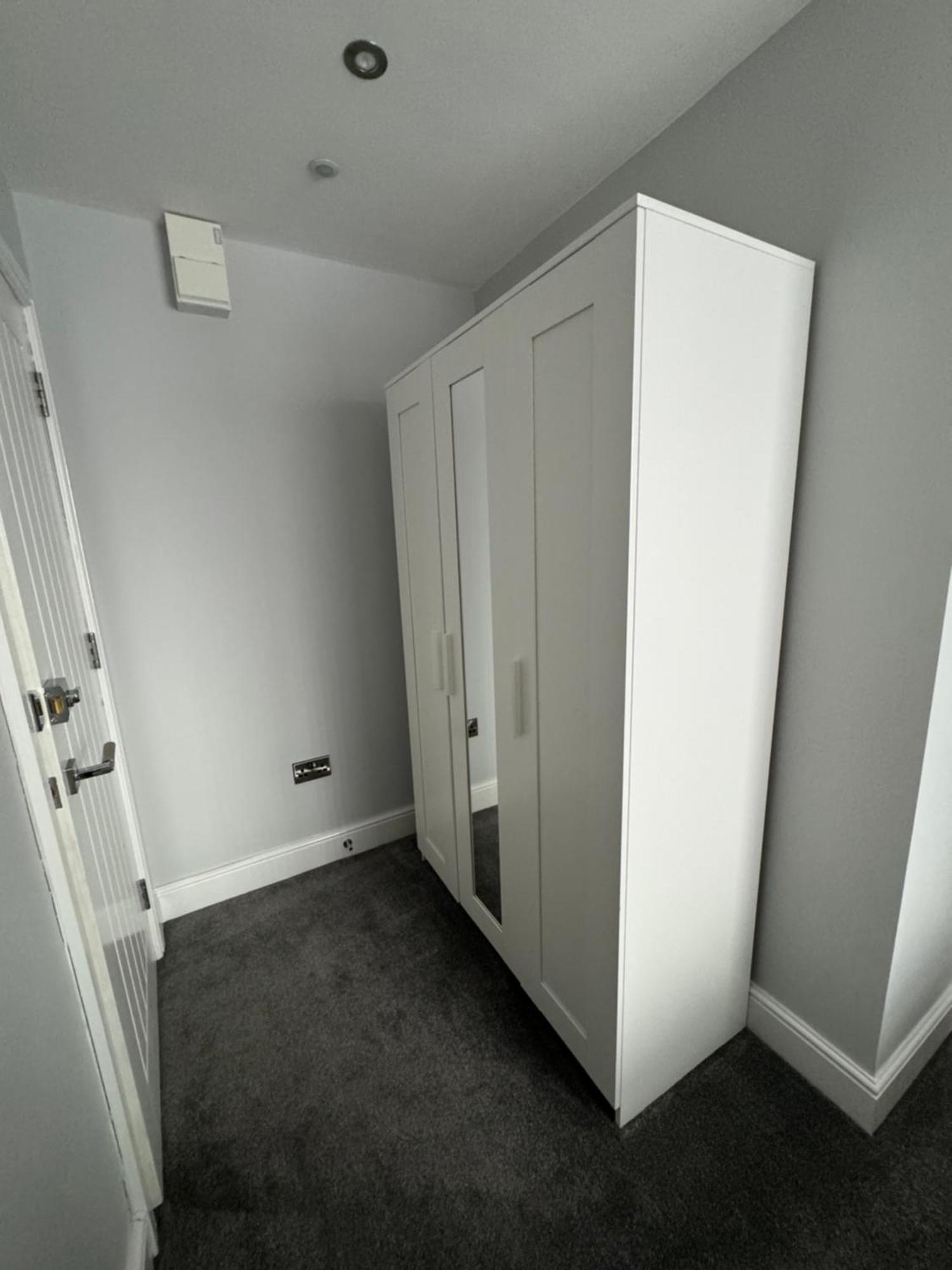 ホテル Lymm Living ワーリントン エクステリア 写真